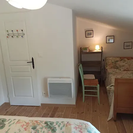 Chez Papy Bed & Breakfast