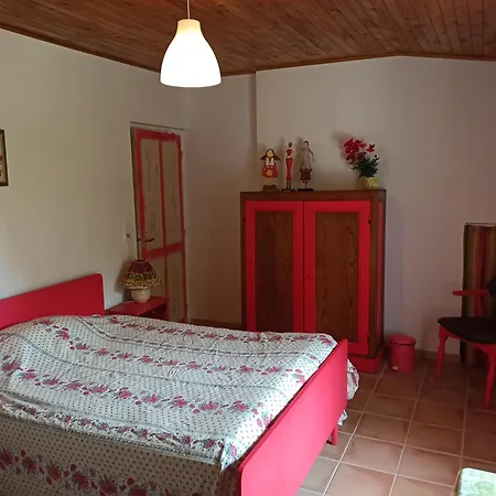Chez Papy Bed & Breakfast