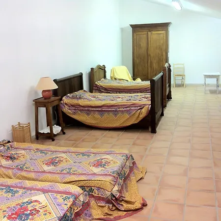 Chez Papy Bed & Breakfast *